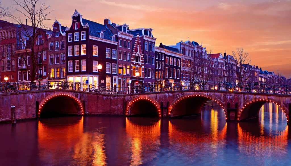 foto notturna di Amsterdam
